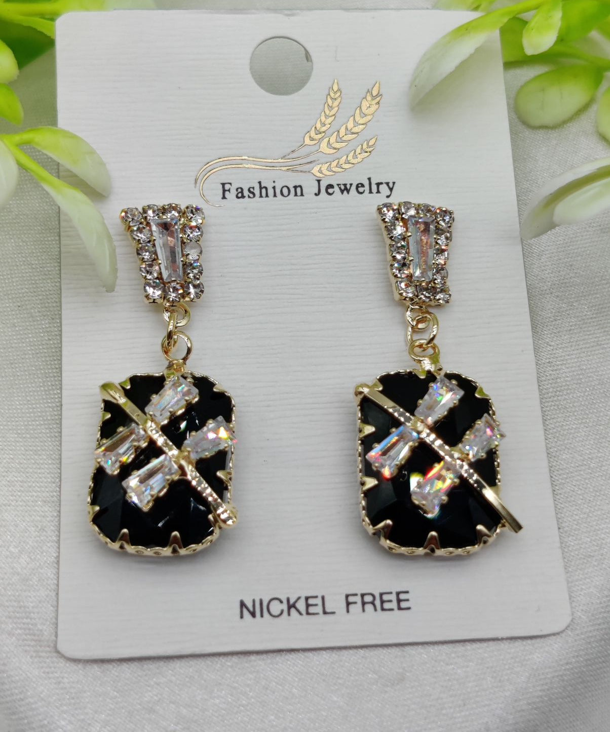 Imported Elegant Black Crystal Earrings with Sparkling Rhinestone Accents