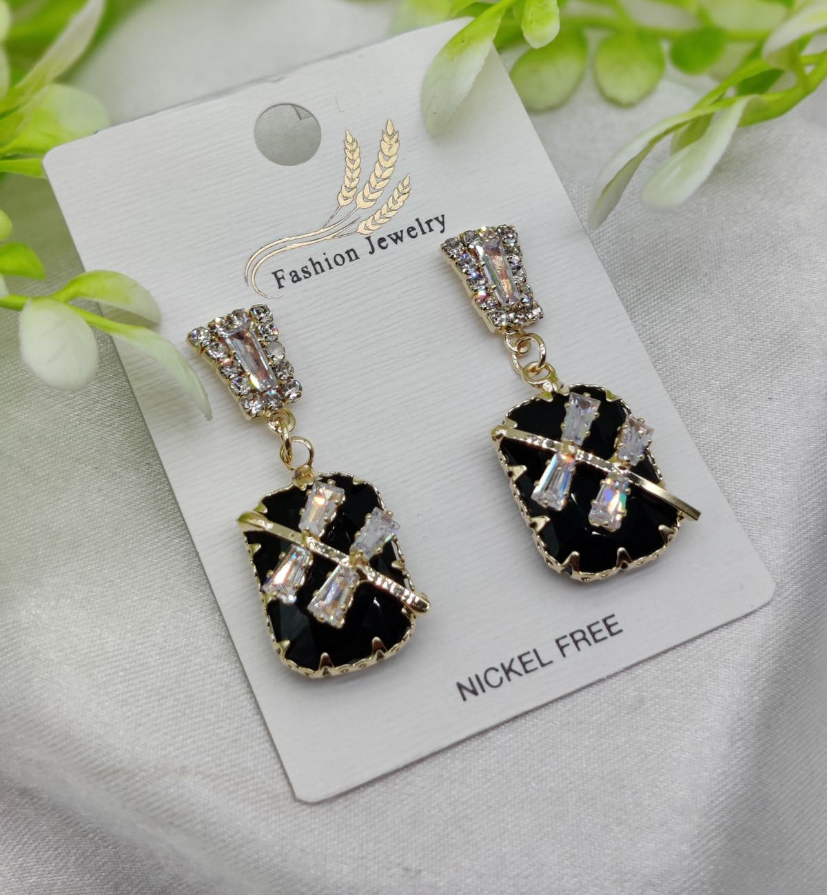 Imported Elegant Black Crystal Earrings with Sparkling Rhinestone Accents